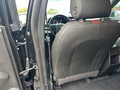 Used 2024 Chevrolet Trax RS w/ Driver Confidence Package image 35