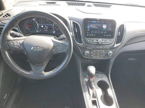 Certified 2022 Chevrolet Equinox RS w/ RS Leather Package AWD/4WD image 12