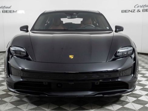 Used 2022 Porsche Taycan 4 Cross Turismo image 13