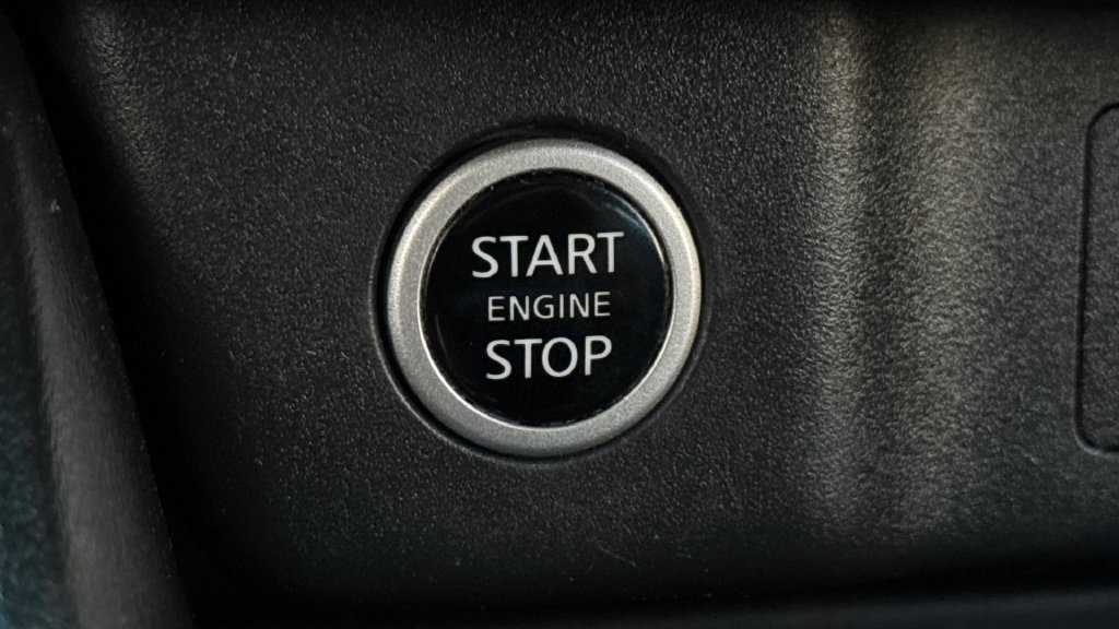 Used 2021 Nissan Rogue SL AWD/4WD image 31