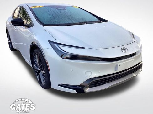 Used 2024 Toyota Prius XLE AWD/4WD image 1