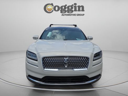 Used 2021 Lincoln Nautilus Reserve AWD/4WD image 8