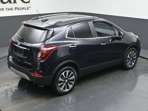 Used 2021 Buick Encore Preferred w/ Safety Package II AWD/4WD image 35