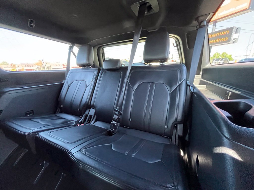 Used 2020 Ford Expedition Max Limited w/ Equipment Group 301A AWD/4WD image 31