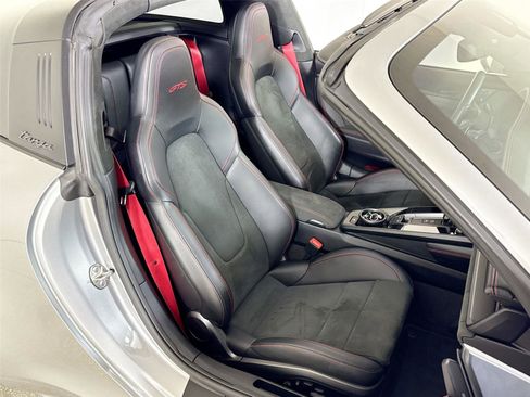 Used 2023 Porsche 911 Targa 4 GTS w/ Premium Package image 28