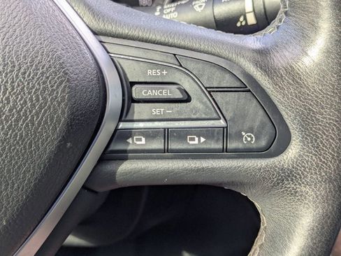 Used 2018 INFINITI Q50 Luxe w/ Sensory Package (Luxe) image 5