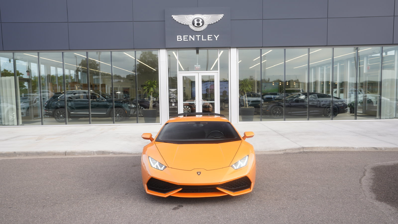 Used 2015 Lamborghini Huracan LP 610-4 AWD/4WD image 26