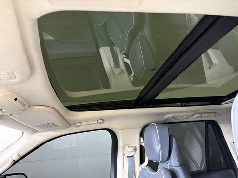 Used 2022 Lincoln Navigator L Black Label image 35