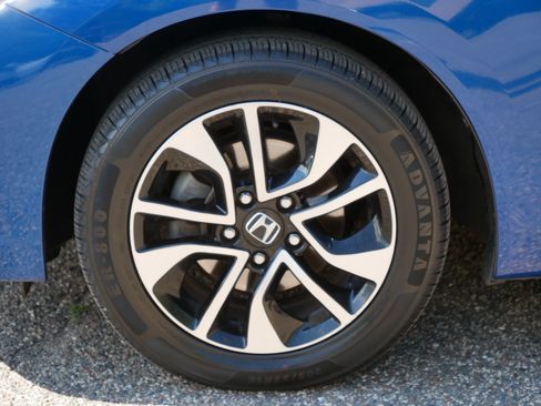 Used 2015 Honda Civic EX image 15
