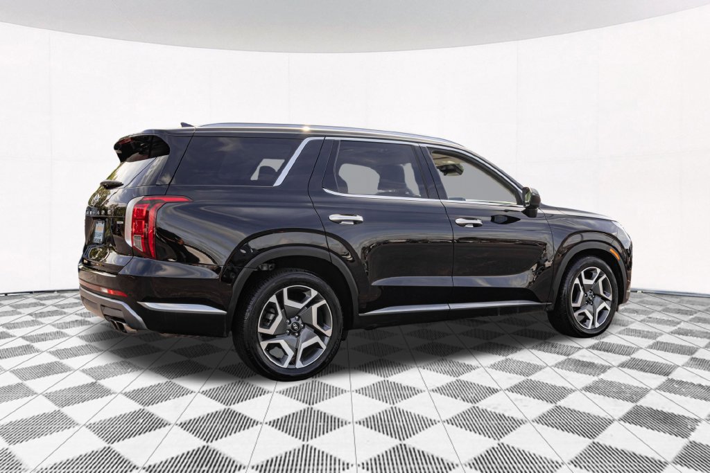 Used 2024 Hyundai Palisade Limited AWD/4WD image 10