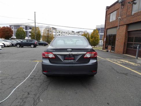 Used 2011 Toyota Corolla LE image 7