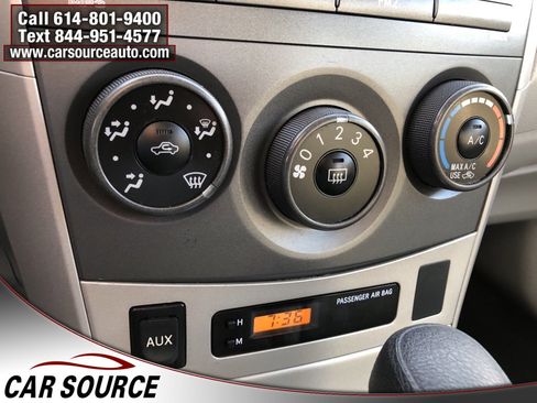 Used 2011 Toyota Corolla LE image 16