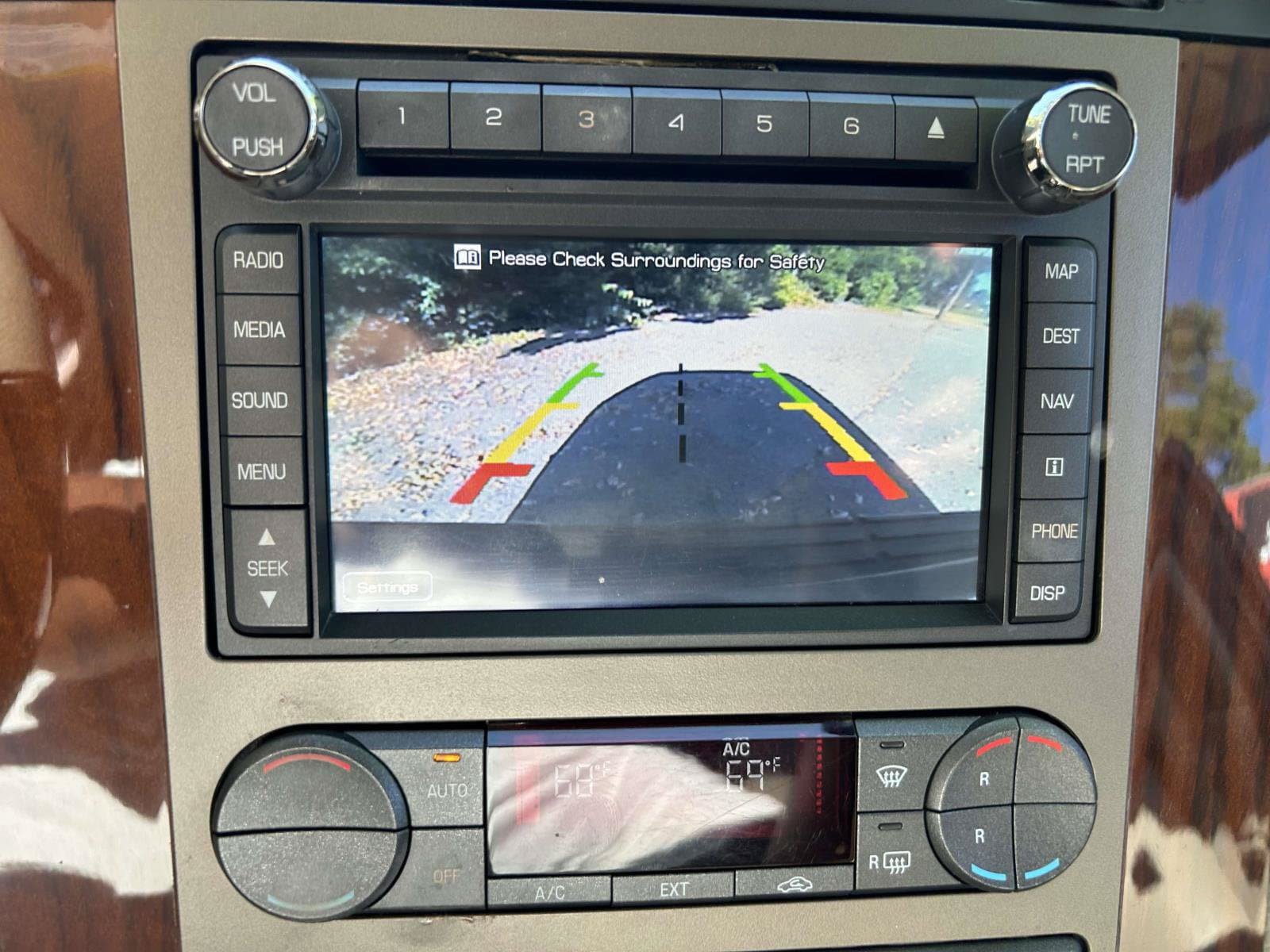 Used 2014 Lincoln Navigator 2WD image 24