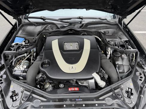 Used 2011 Mercedes-Benz CLS 550 image 35