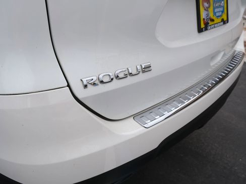 Used 2015 Nissan Rogue SL image 14