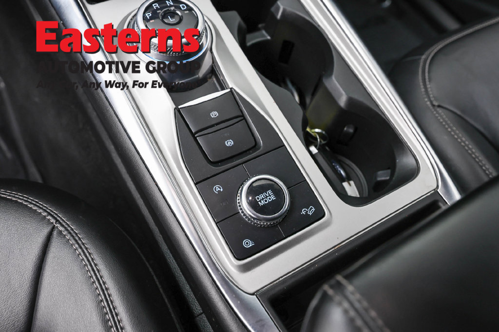 Used 2023 Ford Explorer XLT w/ Equipment Group 202A AWD/4WD image 23