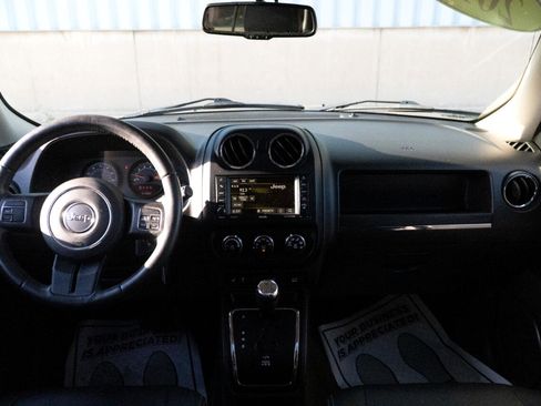 Used 2017 Jeep Patriot High Altitude image 23