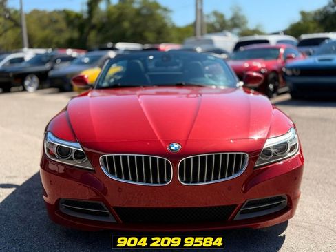 Used 2016 BMW Z4 sDrive35i RWD image 12