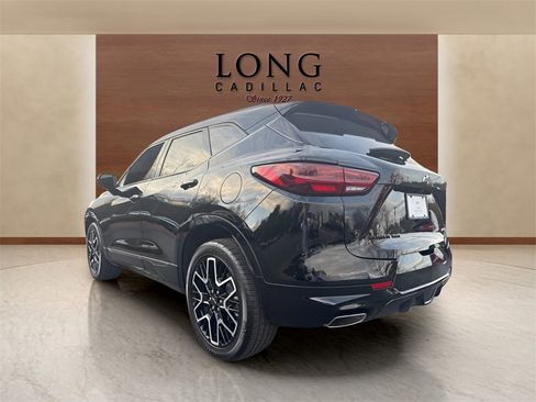 Used 2023 Chevrolet Blazer RS w/ Enhanced Convenience Package image 3