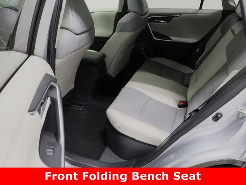 Certified 2022 Toyota RAV4 Limited image 30