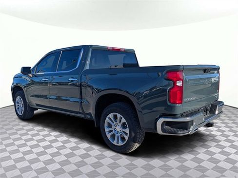 Used 2025 Chevrolet Silverado 1500 LTZ image 5