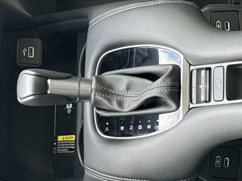 Used 2024 Honda HR-V EX-L image 24