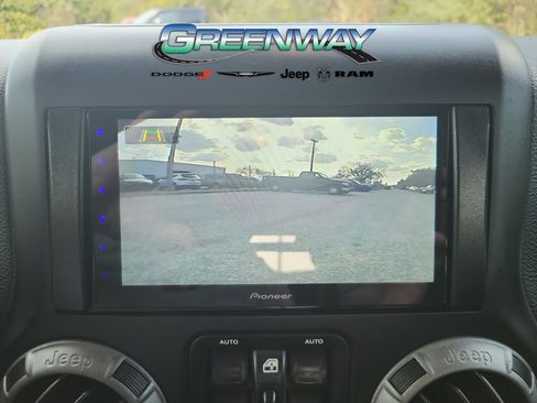 Used 2016 Jeep Wrangler Unlimited Sport image 20