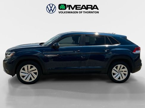 Used 2023 Volkswagen Atlas Cross Sport SE AWD/4WD image 2