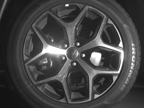 Used 2025 Jeep Compass Limited image 9