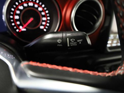 Used 2021 Jeep Wrangler Unlimited Rubicon image 24