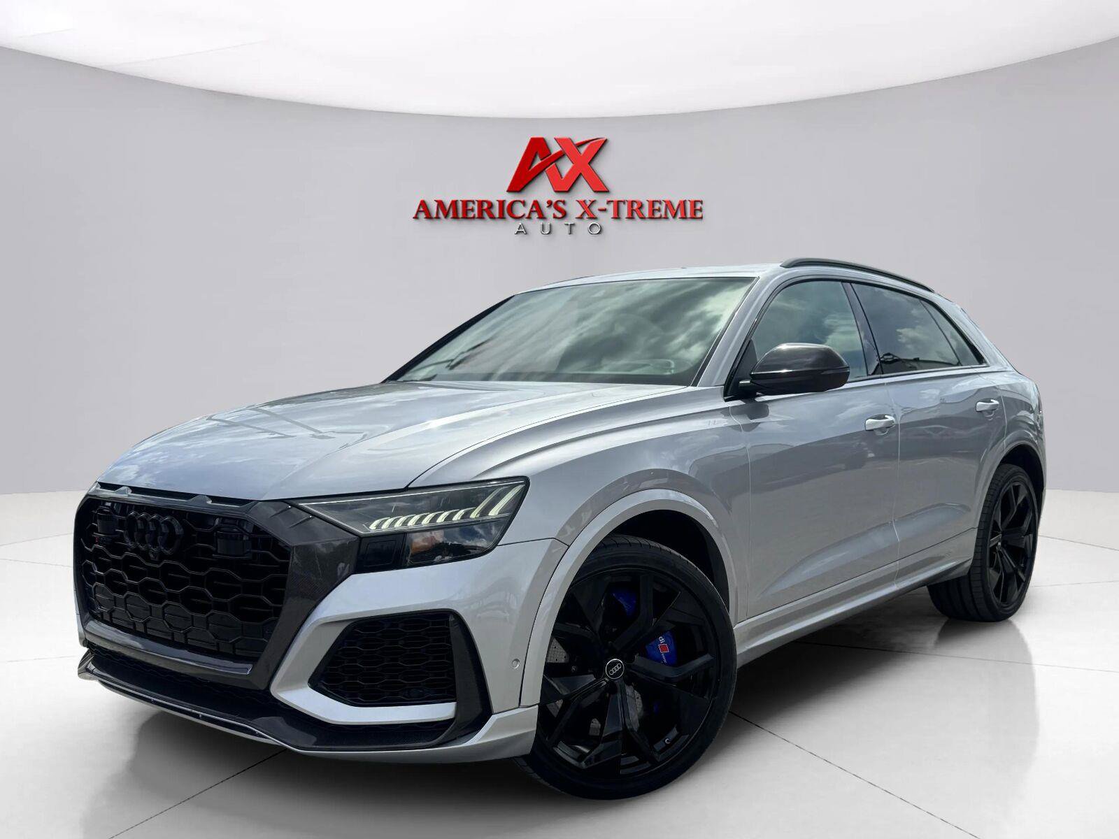Used 2021 Audi RS Q8 w/ Carbon Optic Package AWD/4WD image 1