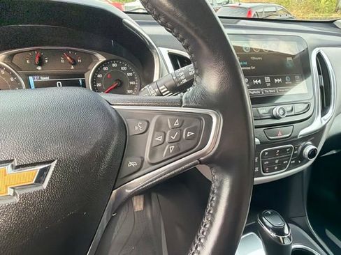Used 2018 Chevrolet Equinox LT w/ Sun & Infotainment Package FWD image 28