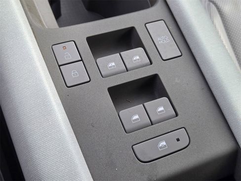 Used 2023 Hyundai Ioniq 6 SEL image 19