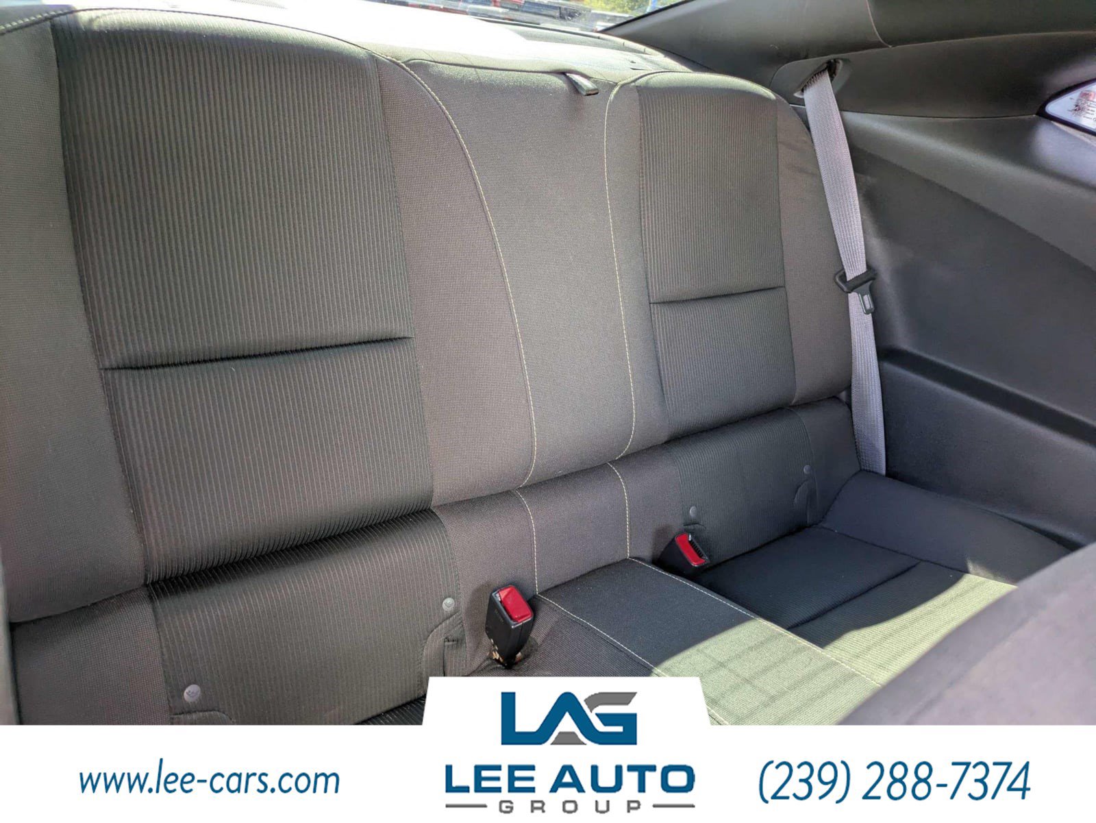 Used 2015 Chevrolet Camaro LT RWD image 11