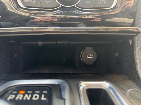 Certified 2023 Chrysler 300 Touring L w/ Popular Equipment Group image 21