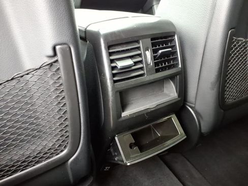 Used 2012 Mercedes-Benz ML 350 BlueTEC 4MATIC image 11