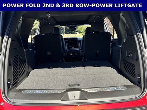 New 2026 GMC Yukon Denali w/ Sun & Power Step Package image 18