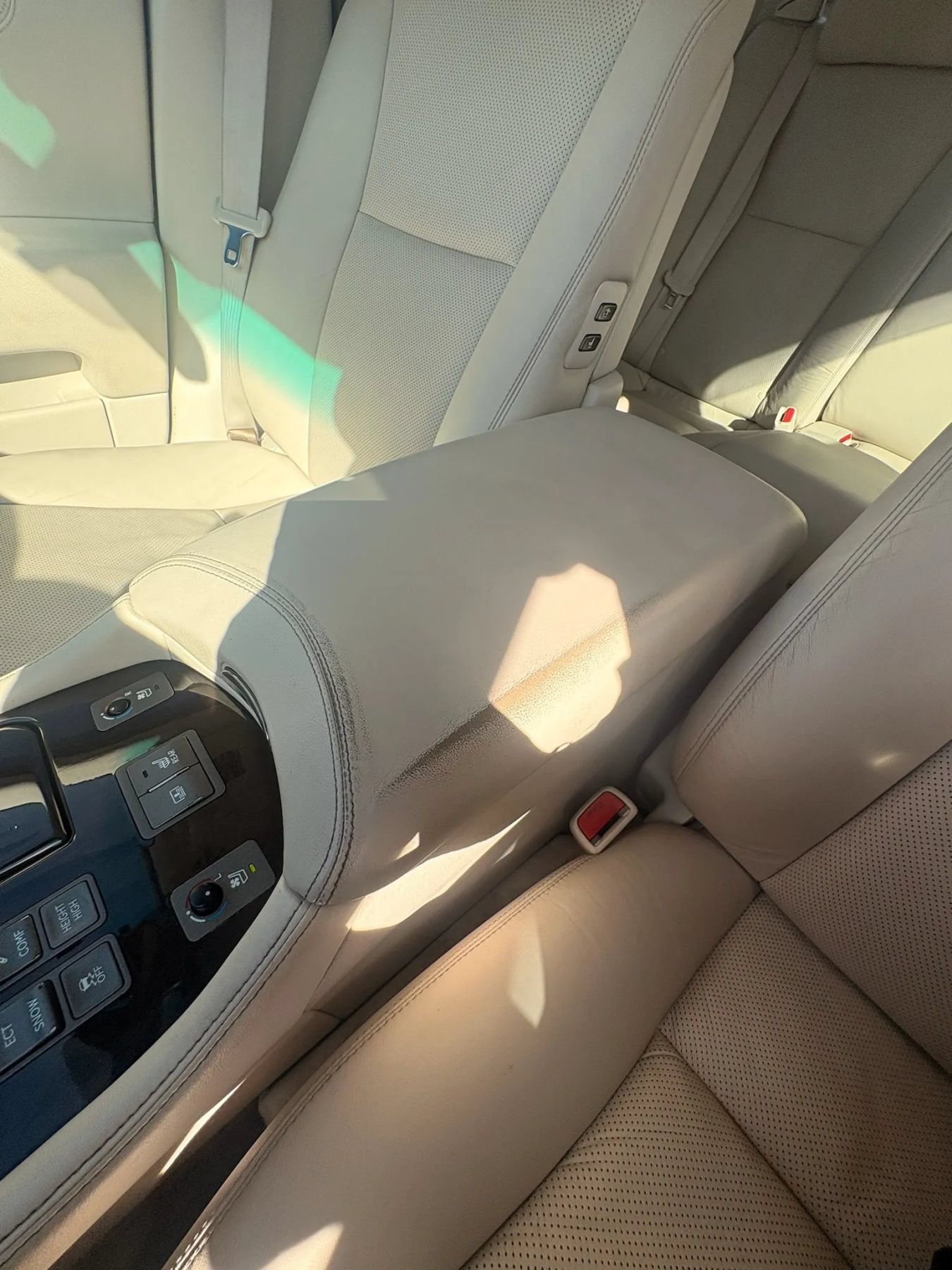 Used 2009 Lexus LS 460 AWD image 23