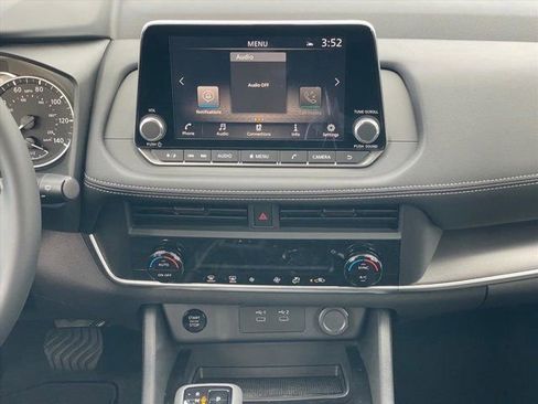 New 2026 Nissan Rogue SV FWD image 21