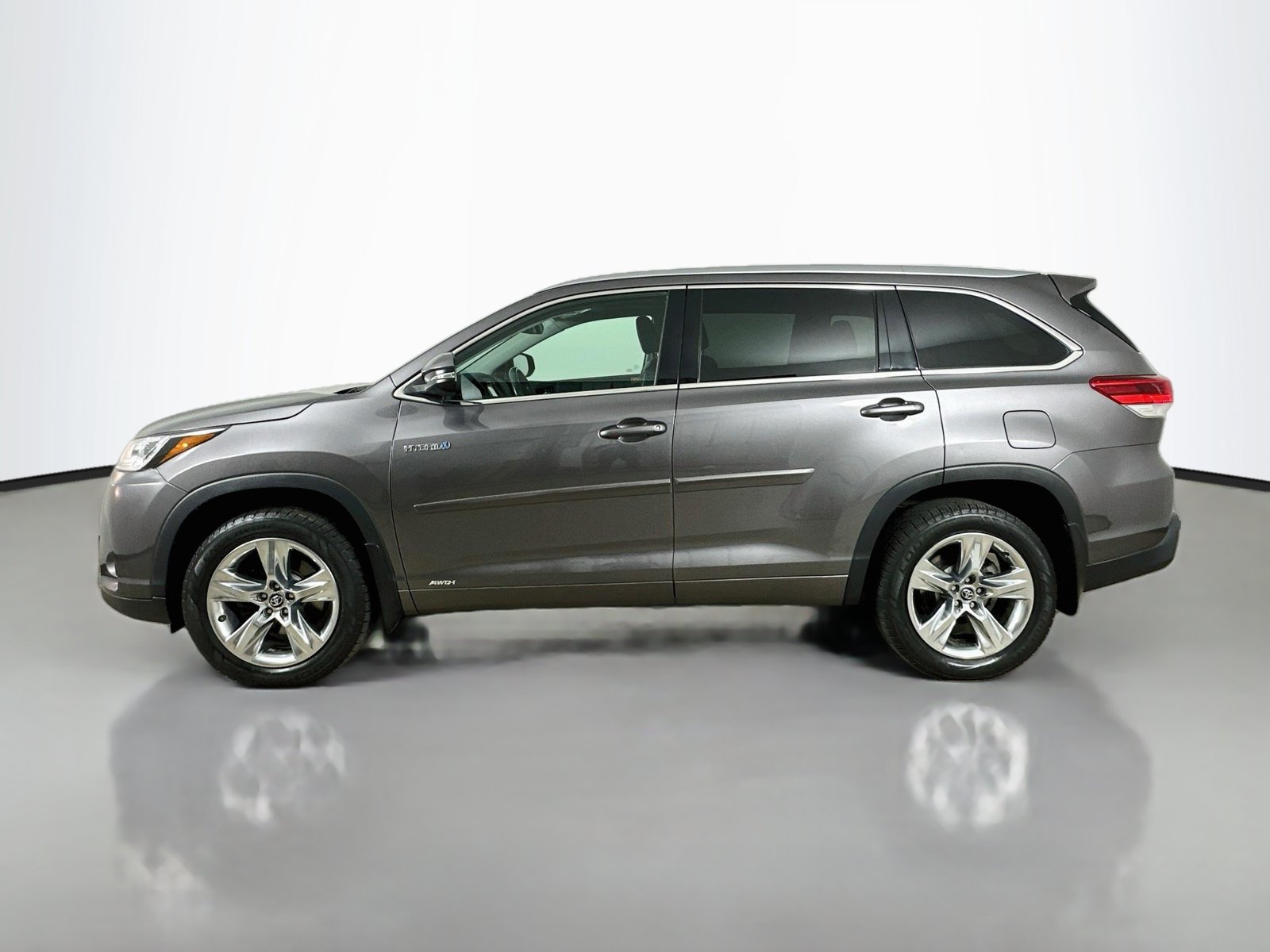 Used 2018 Toyota Highlander Limited AWD/4WD image 8
