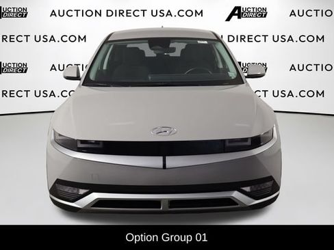 Used 2024 Hyundai Ioniq 5 SE AWD/4WD image 2