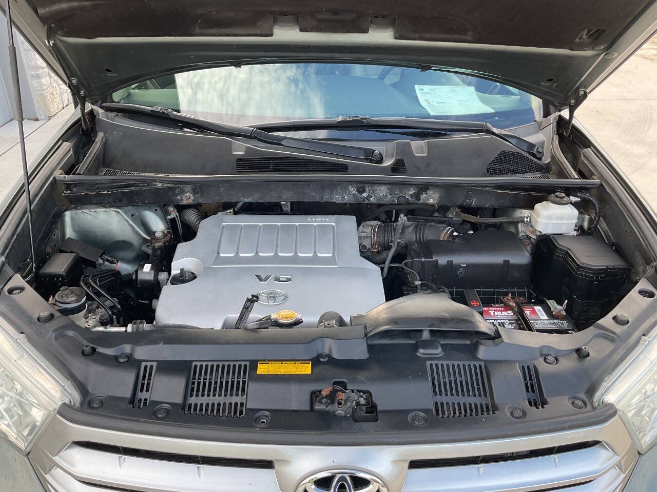 Used 2013 Toyota Highlander Limited AWD/4WD image 55