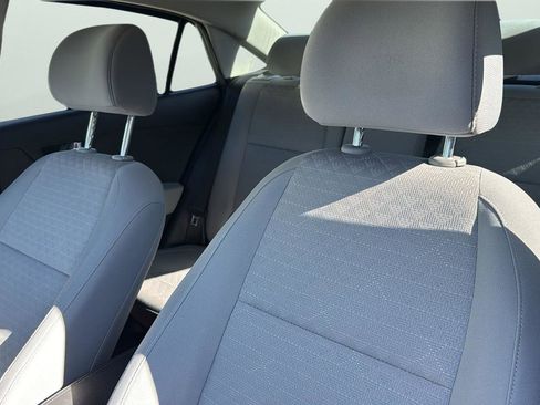 Used 2022 Kia Rio S image 10