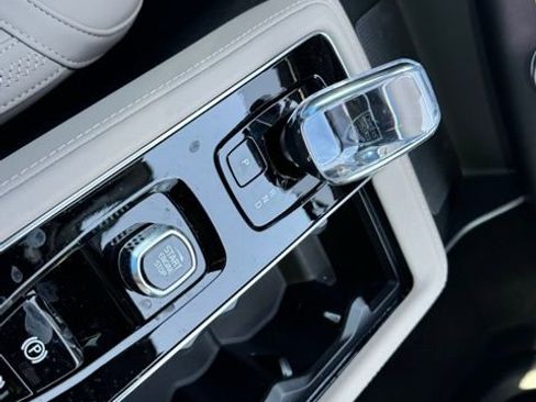 New 2026 Volvo XC90 T8 Plus w/ Protection Package AWD/4WD image 24