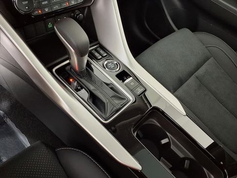 New 2026 Mitsubishi Eclipse Cross SE image 18