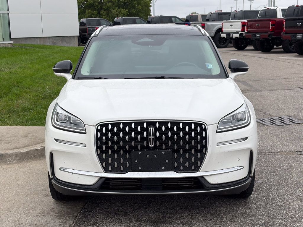 Used 2023 Lincoln Corsair Reserve w/ Equipment Group 201A AWD/4WD image 8
