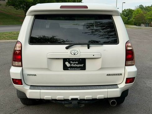 Used 2005 Toyota 4Runner Limited AWD/4WD image 6