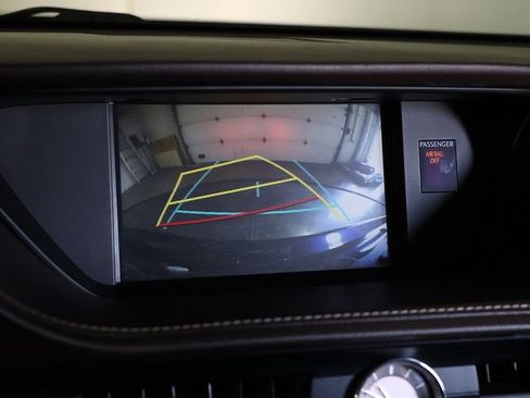 Used 2017 Lexus ES 350 w/ Luxury Package FWD image 18