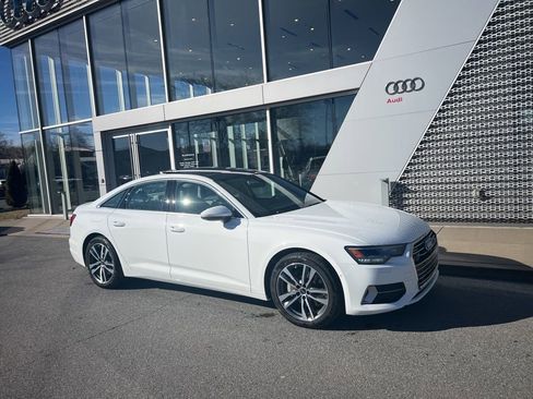 Used 2023 Audi A6 2.0T Premium w/ Convenience Package image 10