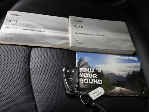 Used 2018 Chevrolet Equinox Premier AWD/4WD image 58